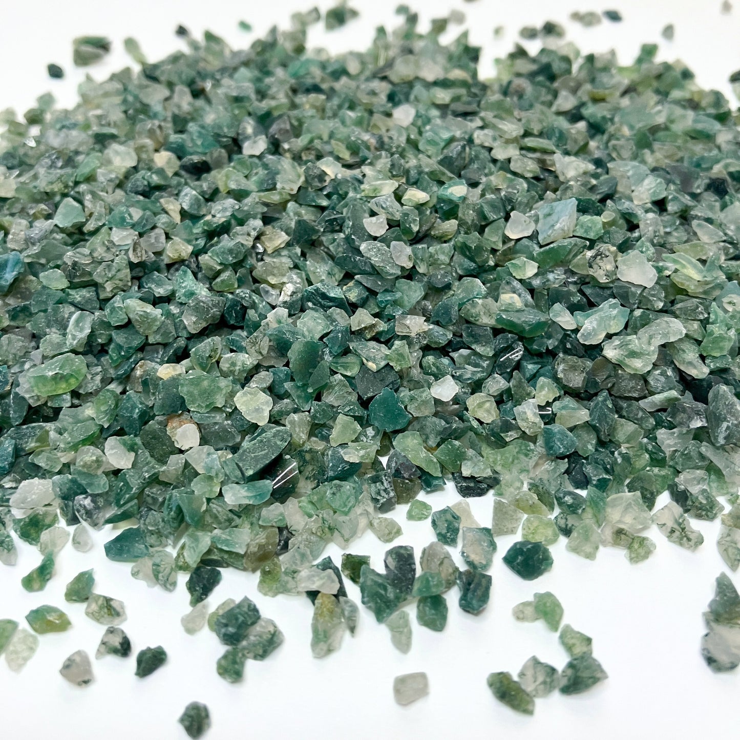 Crushed Dark Green Moss Agate Chips from India, Pea-Sized Gravel (2mm-4mm) for Inlay, Resin Art, Embellishments or Orgone Pyramids