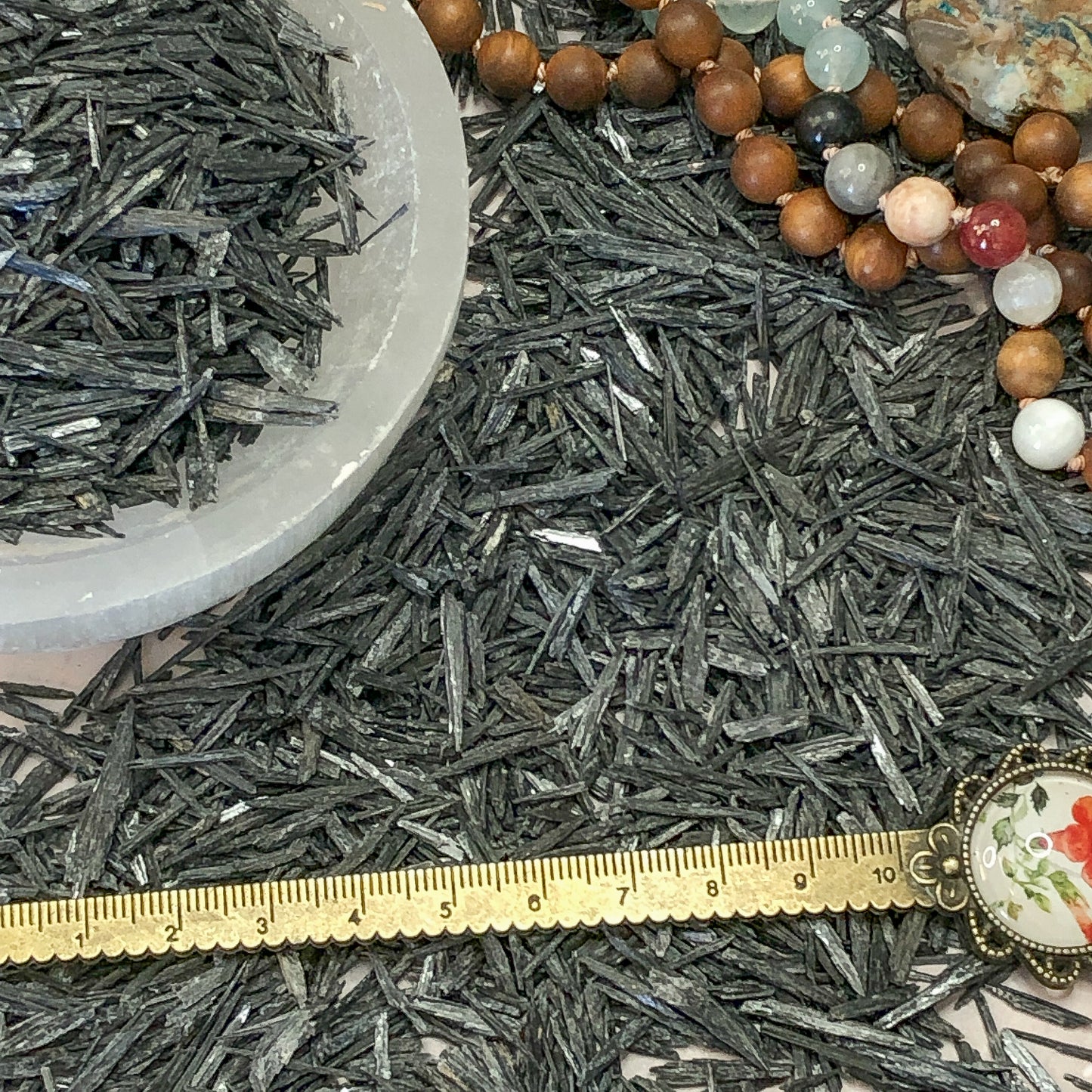 Crushed Black Kyanite from Brazil, Coarse Crush, Gravel Size, 4mm - 2mm in Width, 3cm - 1cm in Length