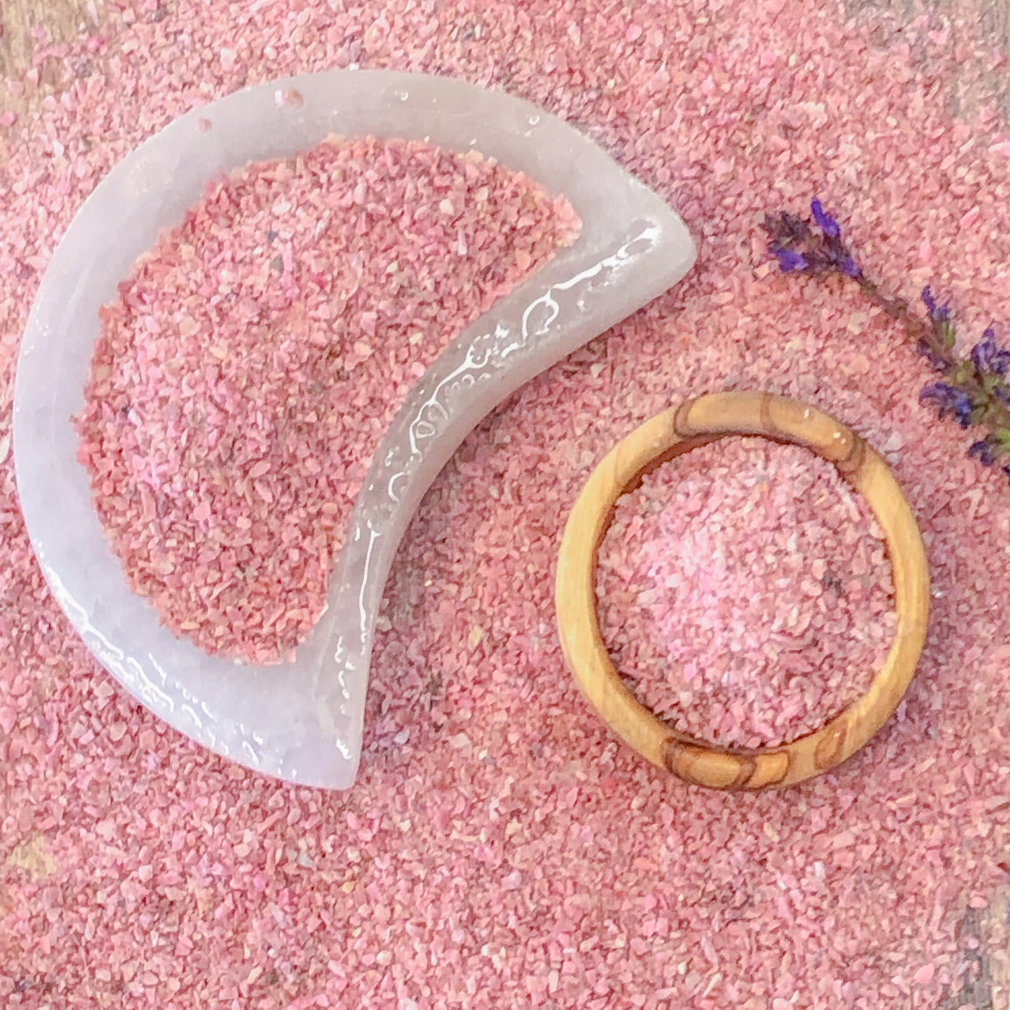 Crushed Pink Rhodonite (Grade A) from Russia, Medium Crush, Sand Size, 2mm - 0.25mm