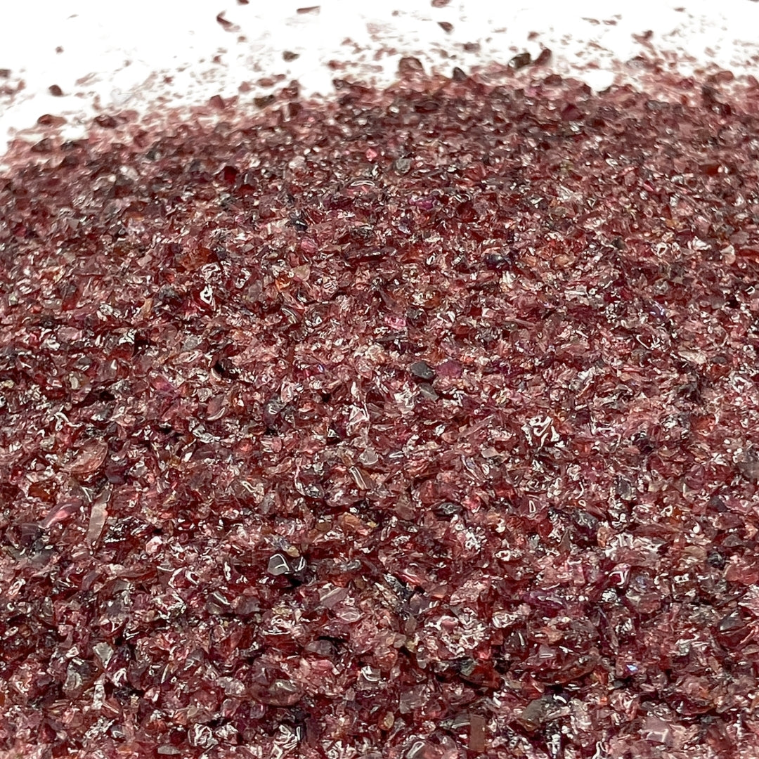 Crushed Deep Red Garnet Sand from India, Medium Sand (0.25mm-2mm)