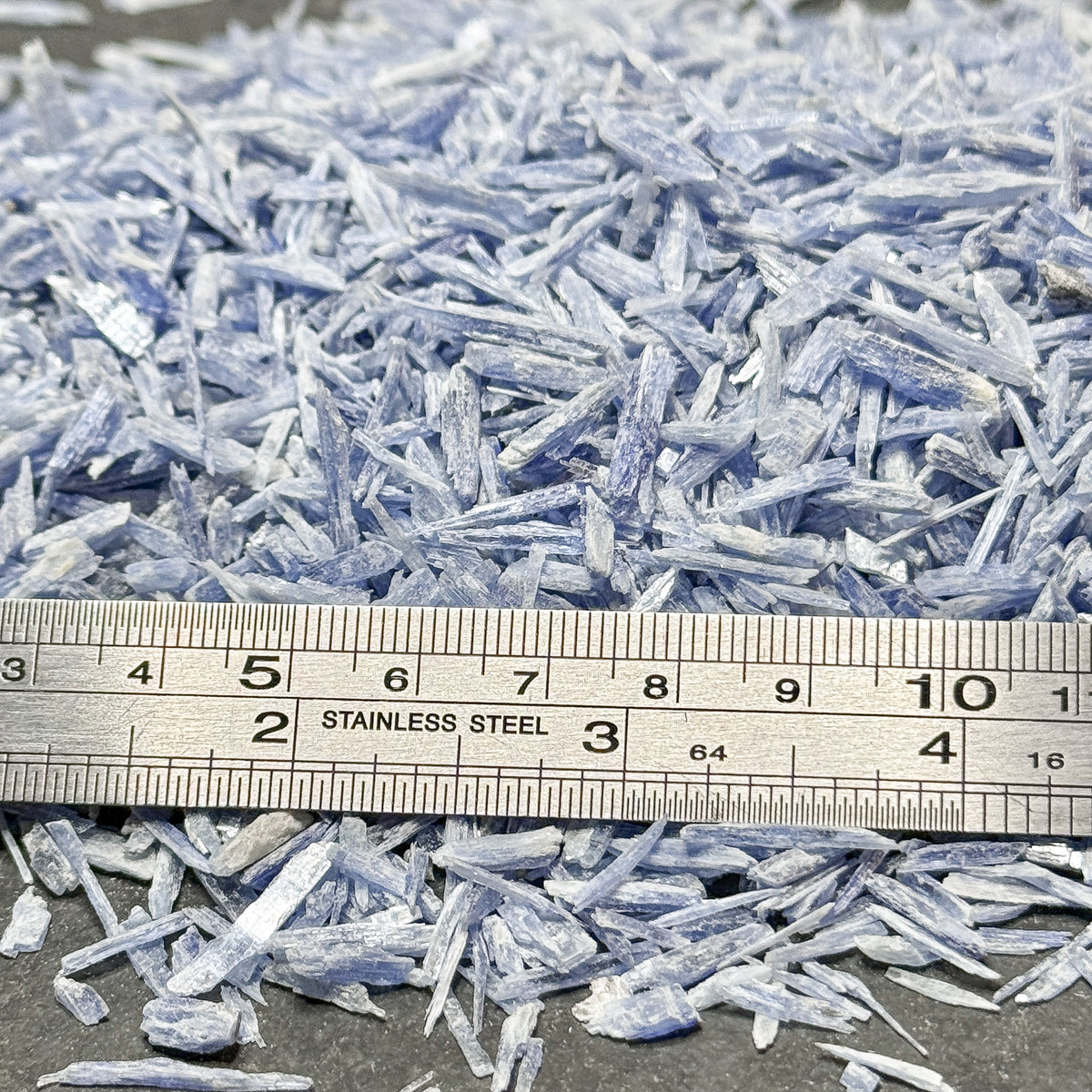 Crushed Blue Kyanite Small Blades (Grade A) from Brazil, 1cm-3cm in Length, 2mm-4mm in Width, for Inlay, Resin Art, Embellishments or Orgone Pyramids