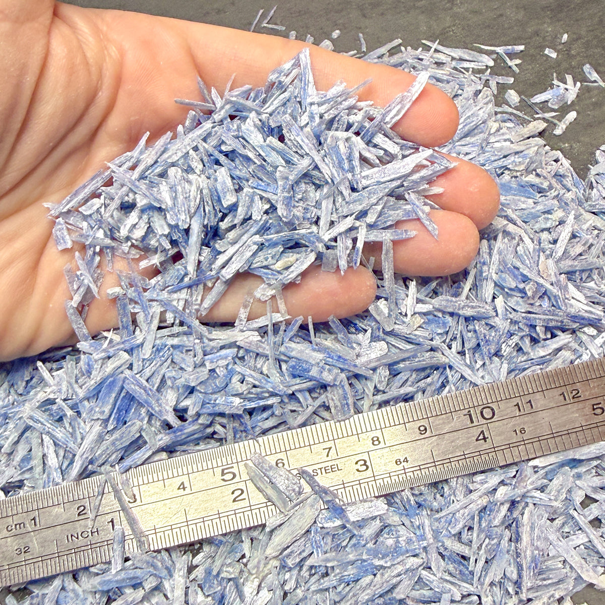 Crushed Blue Kyanite Small Blades (Grade A) from Brazil, 1cm-3cm in Length, 2mm-4mm in Width, for Inlay, Resin Art, Embellishments or Orgone Pyramids